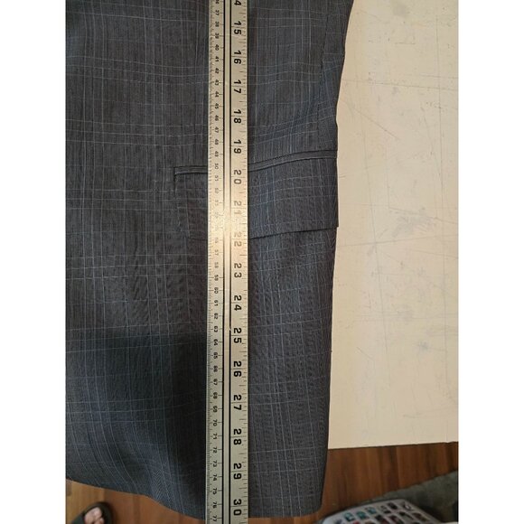 Gieves & Hawkes Savile Row Gray Plaid Suit Jacket With Notch Lapel Classic Fit - Picture 6 of 9